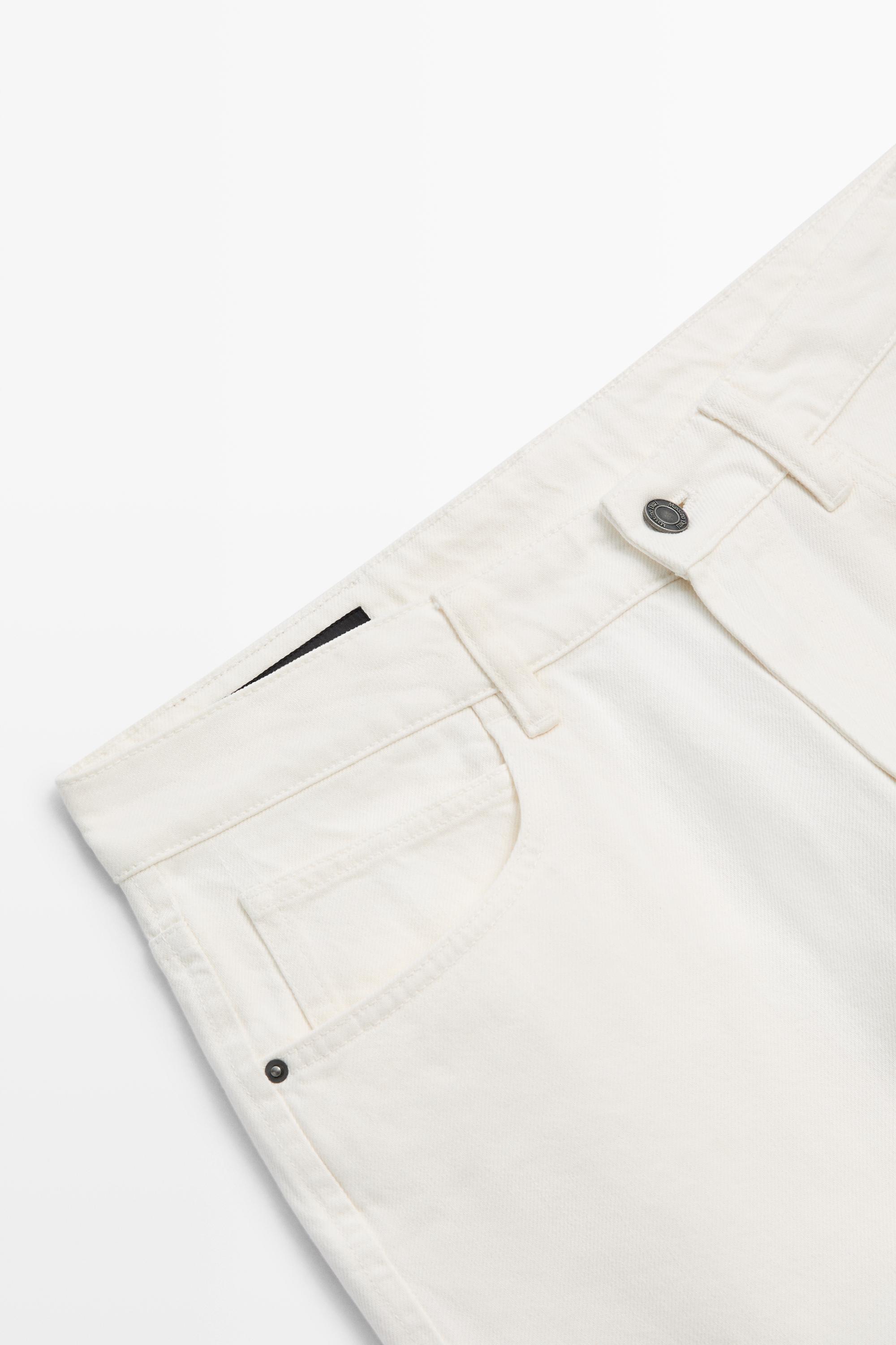 Tapered Fit Jeans